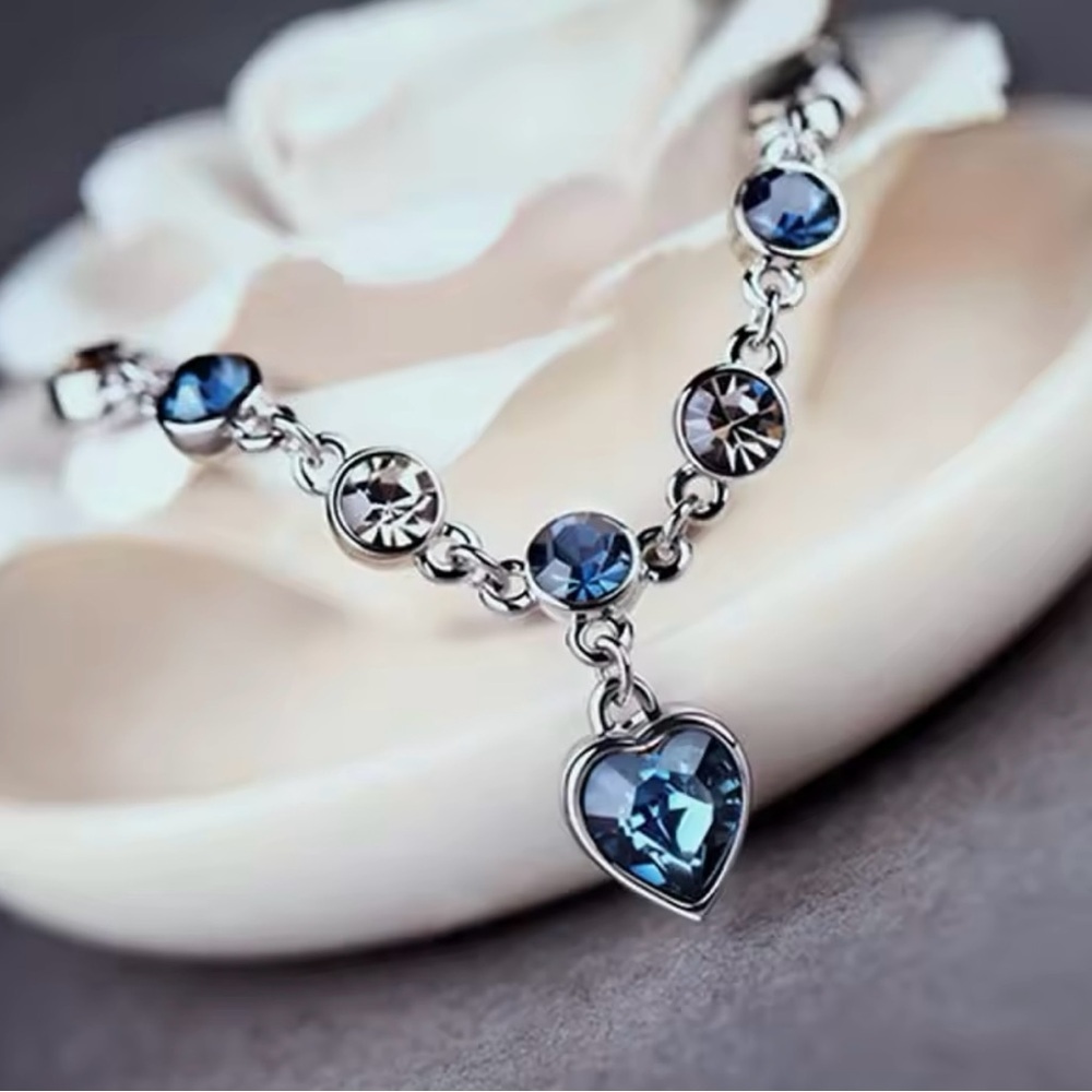 Blue Heart Zircon Bracelets New Shiny Blue Crystal Love  Bracelet 8”+2” - Picture 2 of 7
